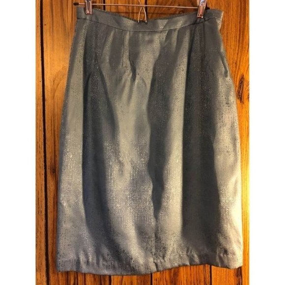 Pencil Skirt Size 10 with 100% Silk lining (MEASUREMENTS) - Picture 1 of 9